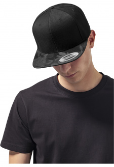 Camo Visor Snapback black camo