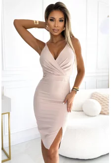 555-1 Elegancka sukienka midi z dekoltem i rozcięciem na nogę - BEŻOWA