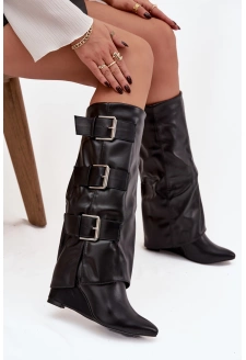 Kozaki Damskie Na Koturnie Z Wywiniętą Cholewką I Srebrnymi Klamrami Czarne Sarisse